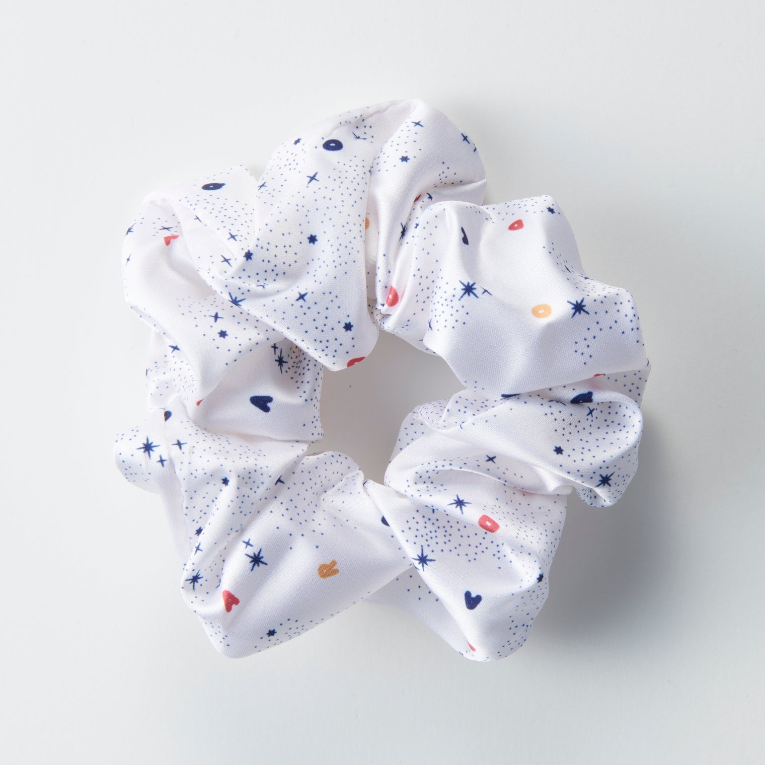 "Torus" シュシュ アイボリー 数学 位相幾何学 シュシュ アルファベット トーラス レディース 人気 おしゃれ 20代 30代 - QurioStore QurioS