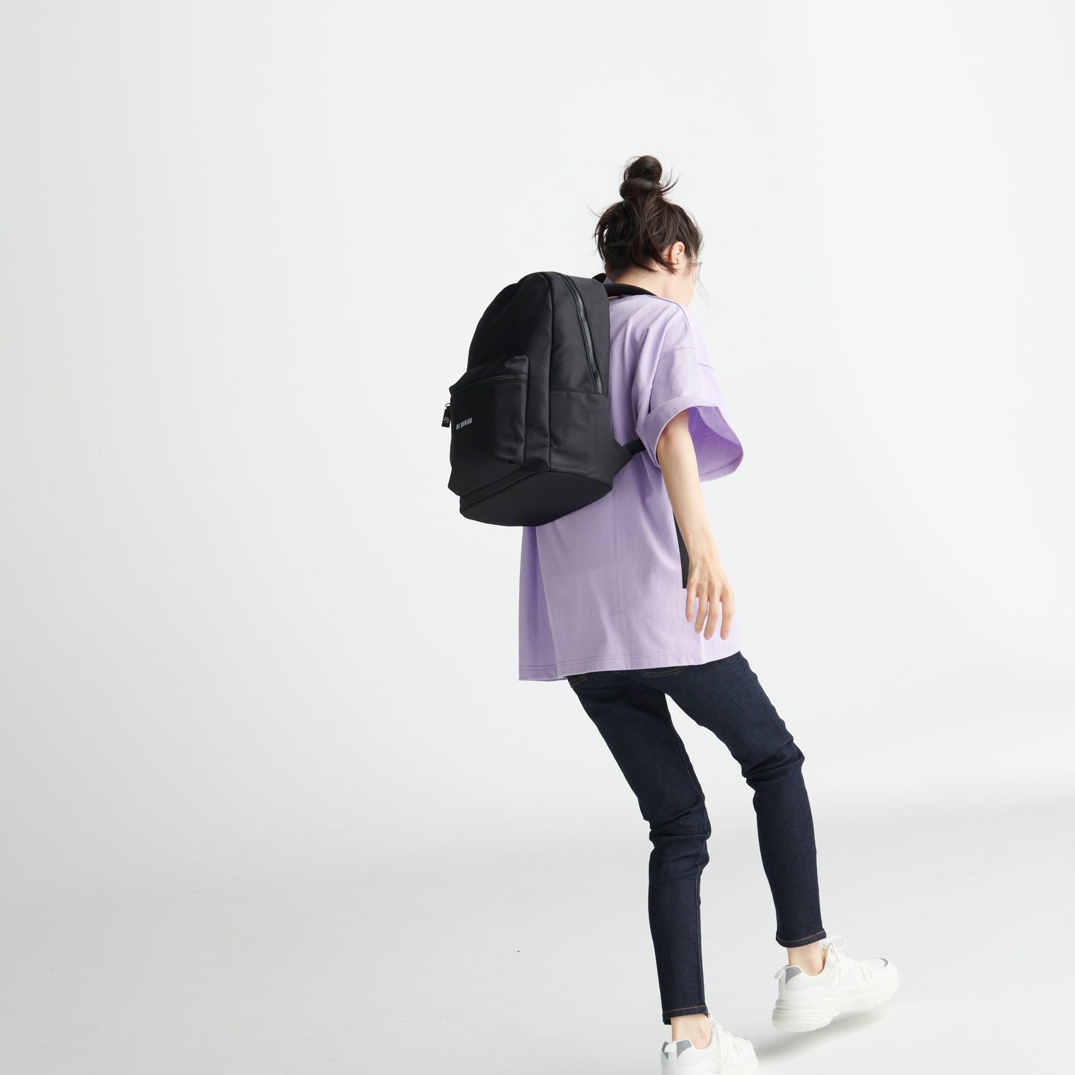 "Be QurioS" リュック