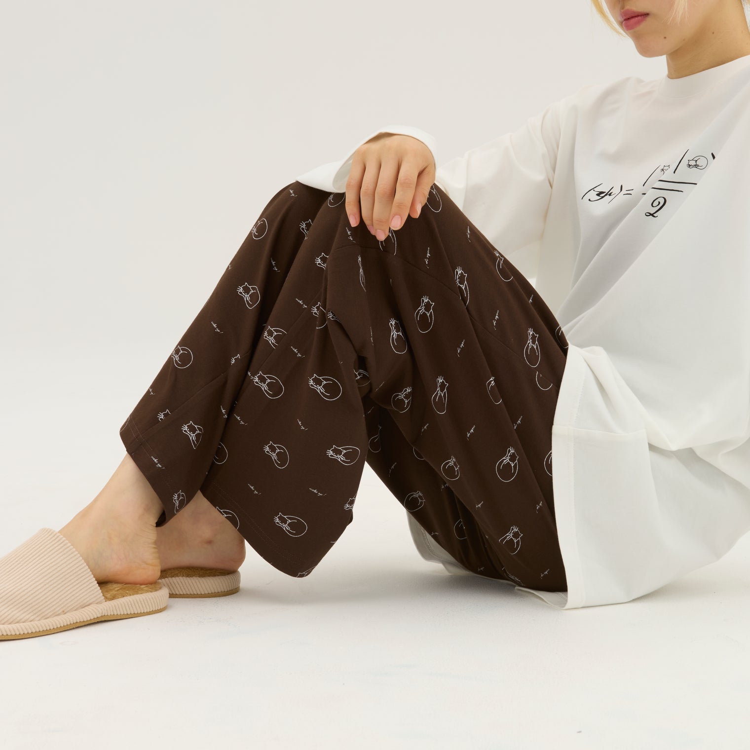 "シュレディンガーの猫" ルームウェア ネイビー ブラウン 量子力学 パシャマ 部屋着 上下セット ねこ ネコ レディース メンズ 人気 おしゃれ かわいい おすすめ 大人 ペア - QurioStore QurioS