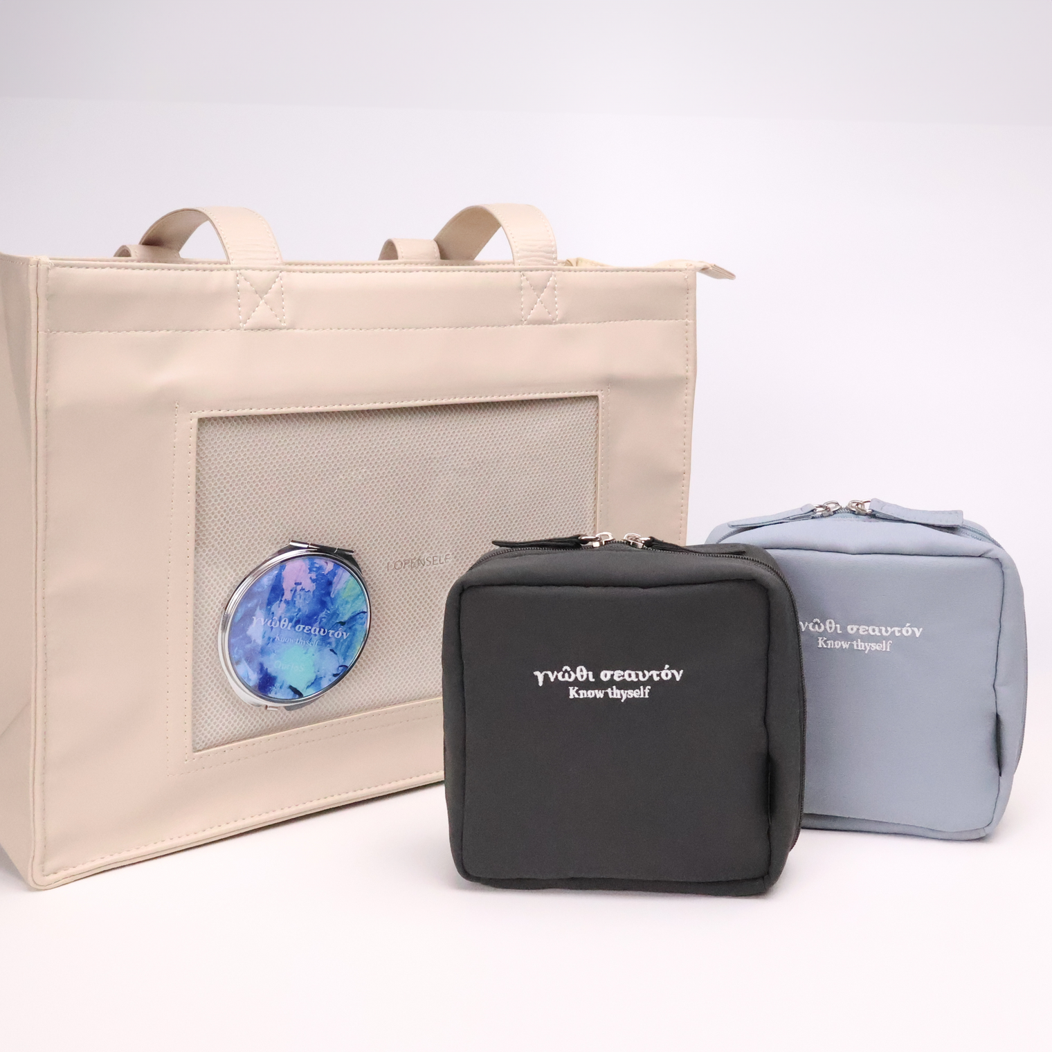 "汝自身を知れ" ポーチ チャコール ブラック ライトグレー 哲学 ソクラテス メイク トラベル 自分の無知を自覚せよ - QurioStore QurioS