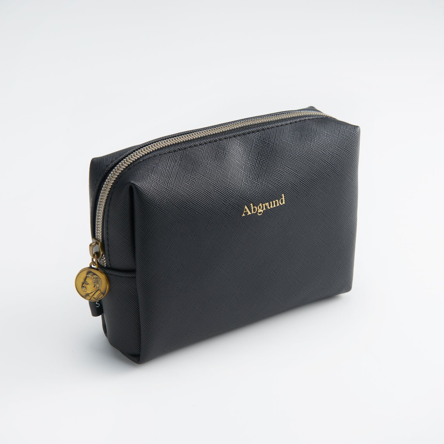 "深淵" ポーチ ブラック 哲学 ニーチェ 善悪の彼岸 メイク トラベル 旅行 かわいい メンズ おしゃれ おもしろい プレゼント - QurioStore QurioS