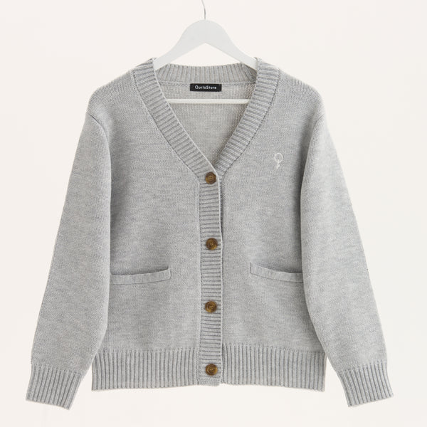 "Q.K." カーディガン アイボリー グレー ネイビー ブラック 刺繍 シンプル ポケット 秋冬 メンズ レディース 制服 通勤 オフィス - QurioStore QurioS
