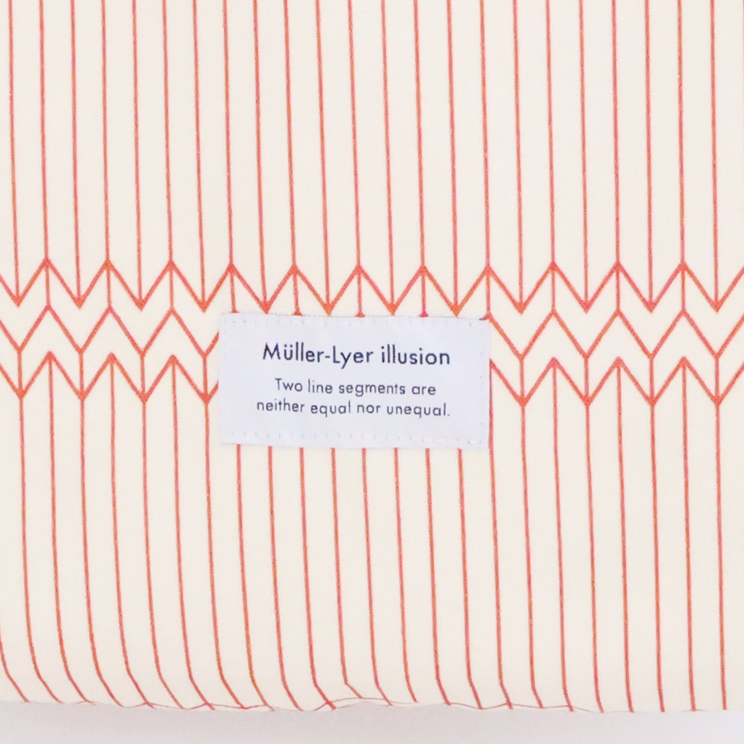 "ミュラー゠リヤー" トートバッグ レッド アイボリー 社会学 心理学 錯視 矢羽 折り畳み エコバッグ - QurioStore QurioS