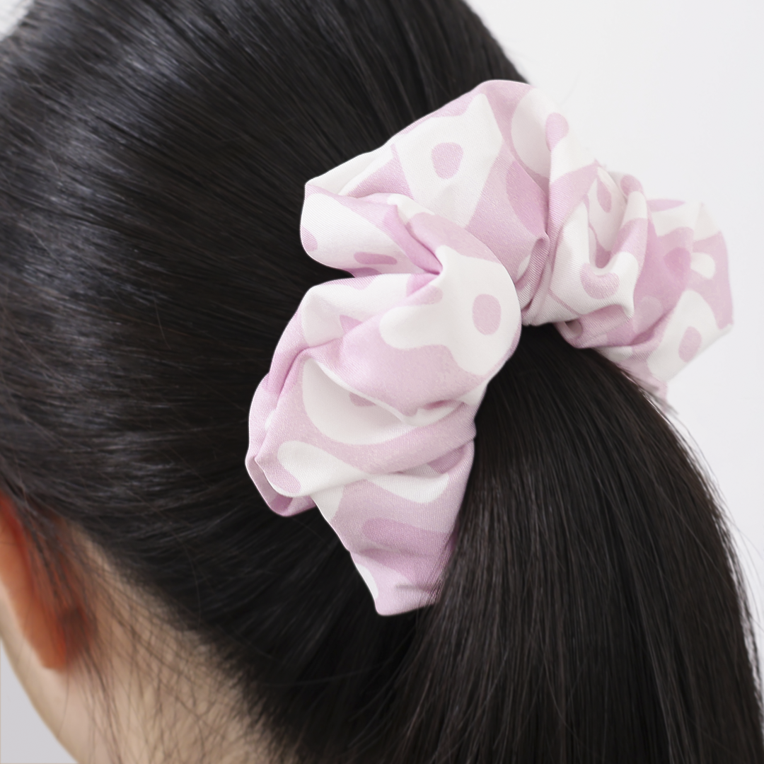 "Torus" シュシュ ペールピンク 数学 位相幾何学 シュシュ アルファベット トーラス レディース 人気 おしゃれ 20代 30代 - QurioStore QurioS