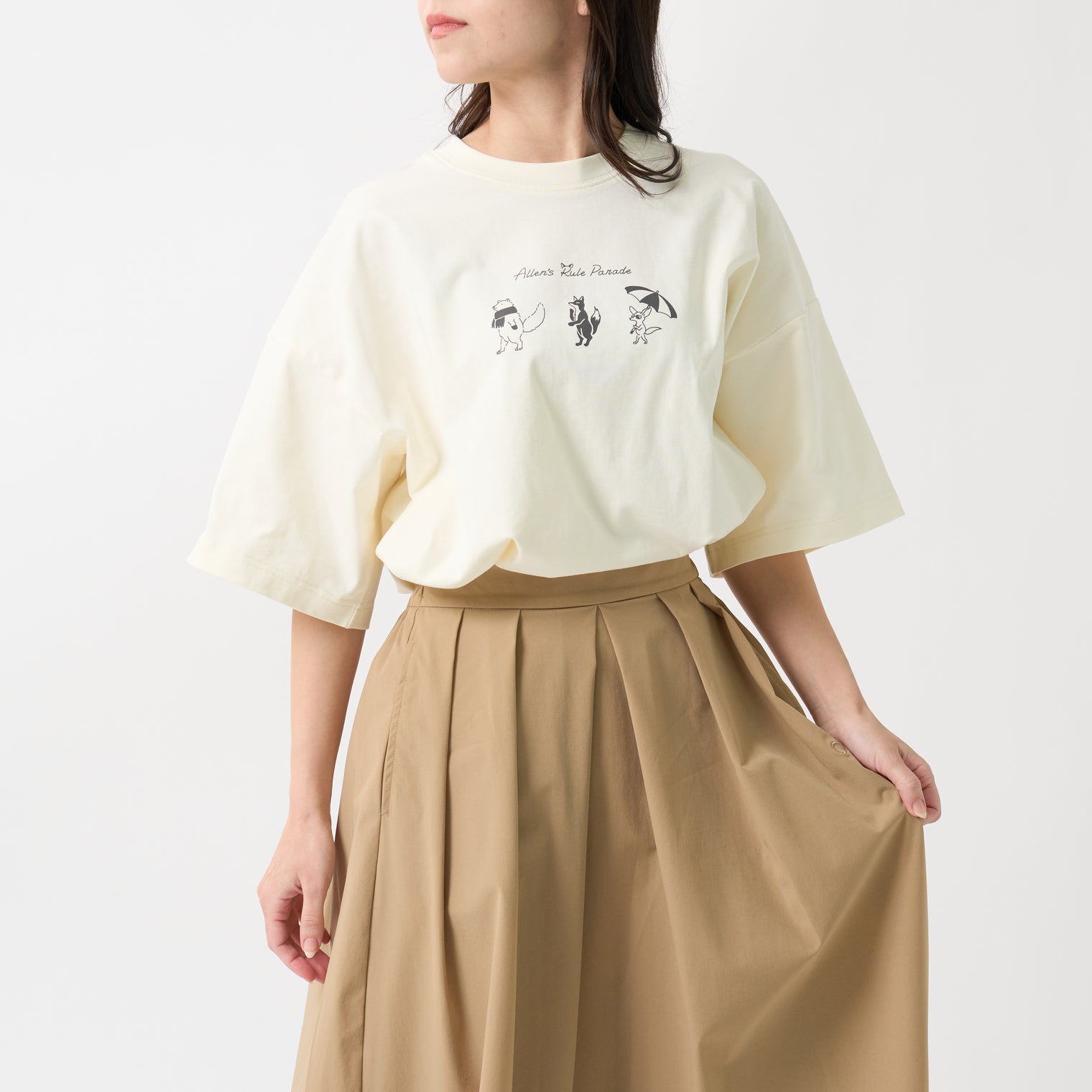 "Allen’s rule parade" Tシャツ キツネ アイボリー チャコール コーラルピンク ライトグリーン 生物学 アレンの法則 Tシャツ キツネ パレード クイズノック グッズ レディース メンズ 人気 おしゃれ 20代 30代 - QurioStore QurioStore