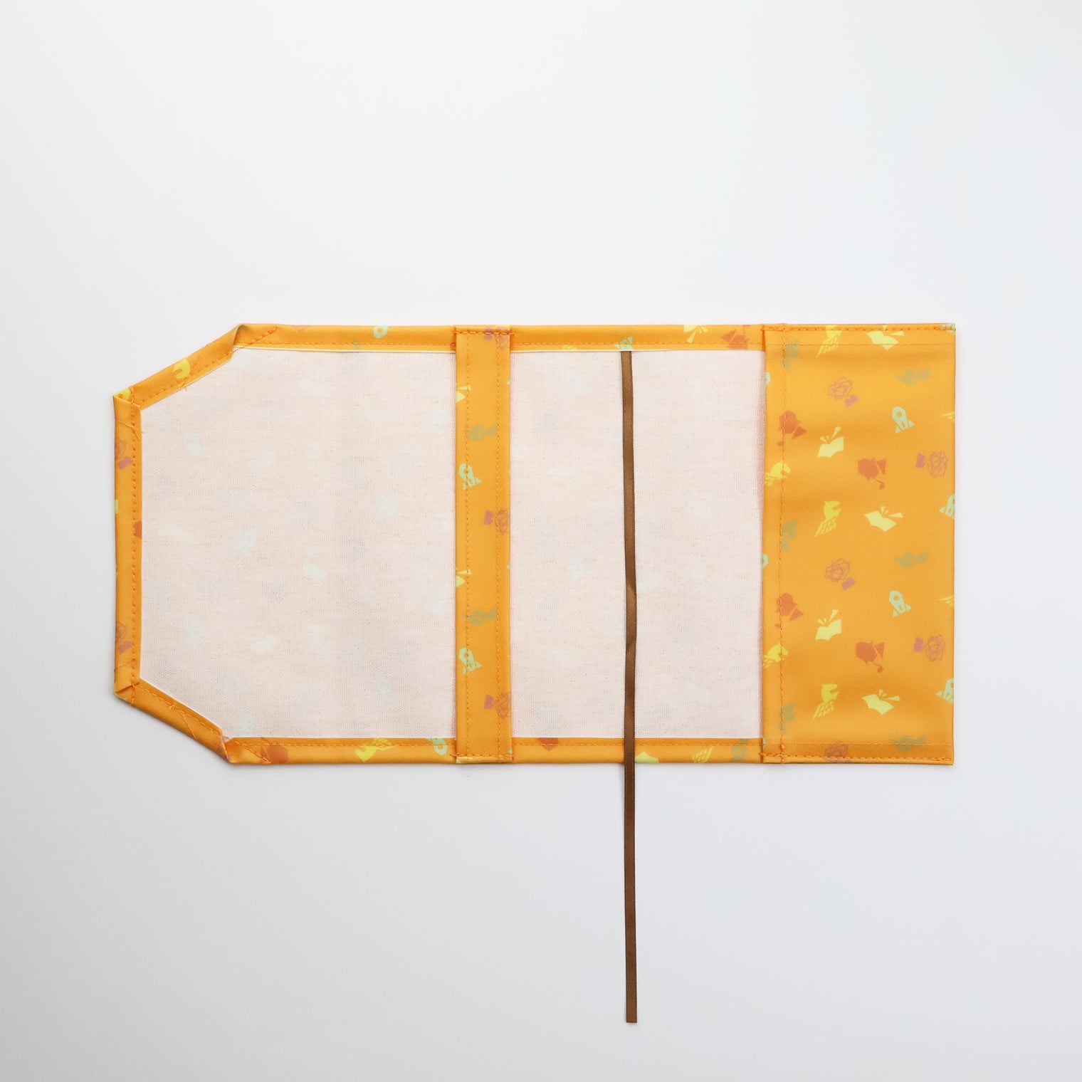 "読みもの" ブックカバー ネイビー イエロー 文学 小説 文庫本 PVC加工 汚れにくい おしゃれ 布 - QurioStore QurioS