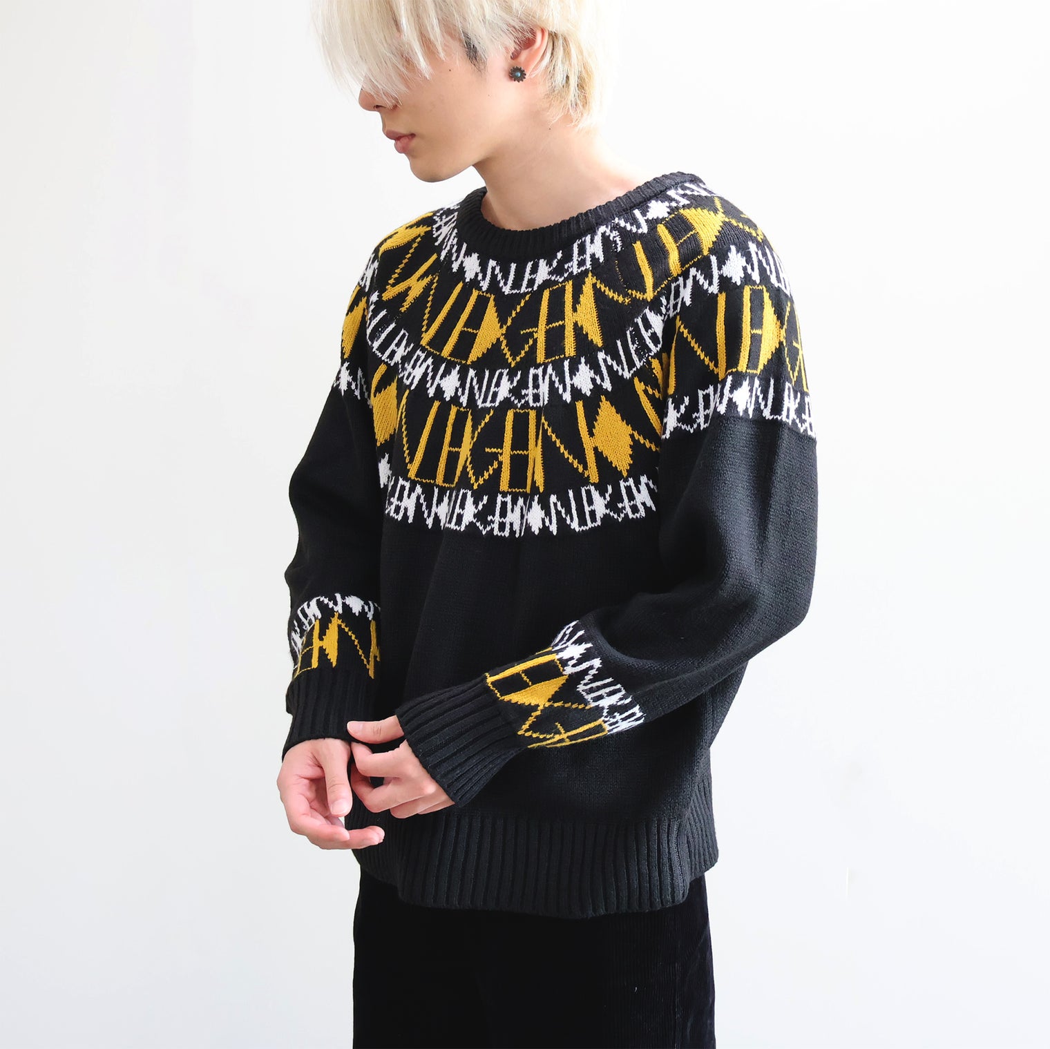 "Knowledge" ニットプルオーバー