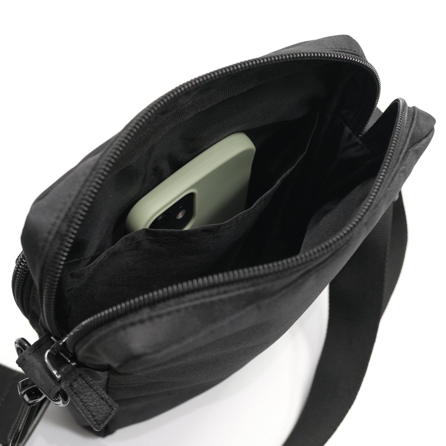 "Push it!" サコッシュ レッド パープル ブラック クイズ 早押し バッグ ショルダー 旅行 収納 ポケット 便利 レディース メンズ カジュアル 軽い オシャレ - QurioStore QurioS