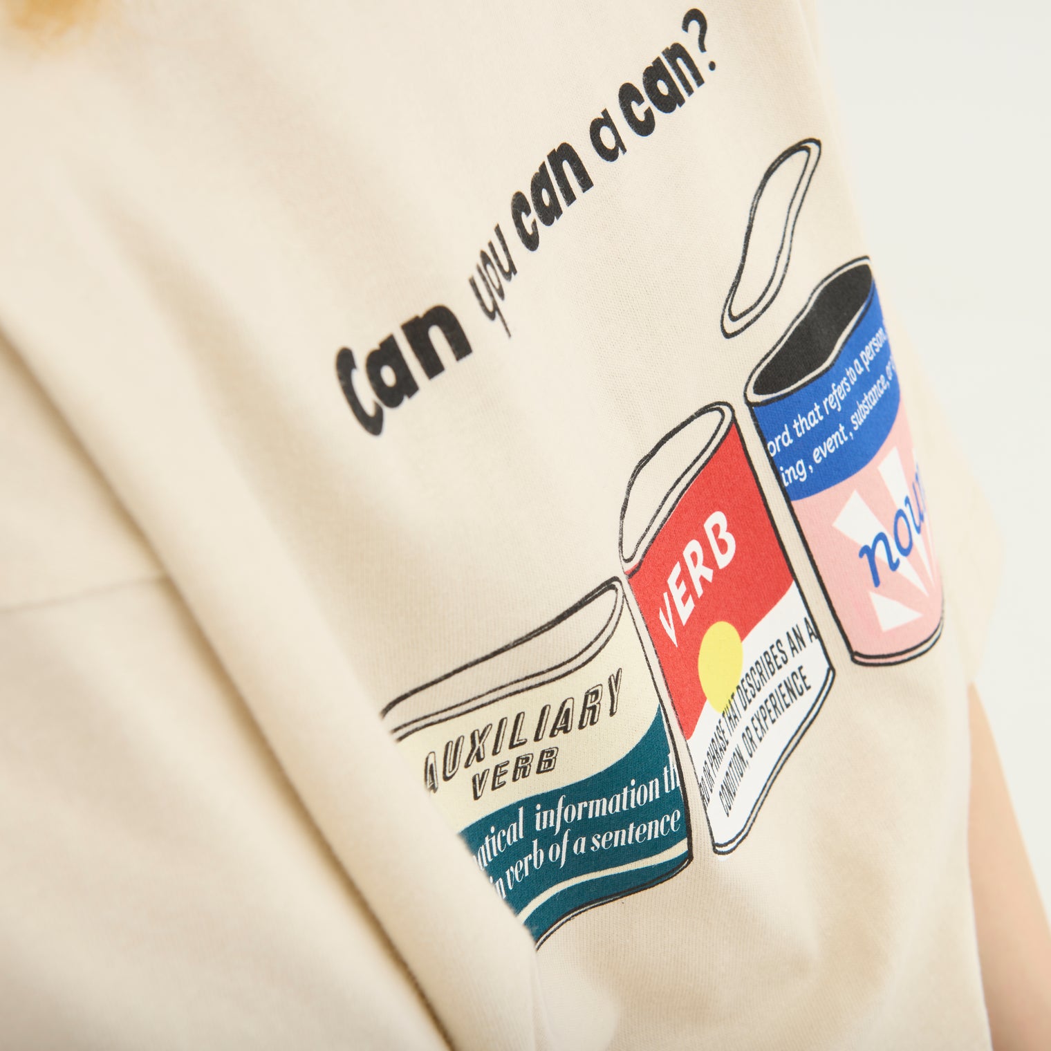 "Can" Tシャツ