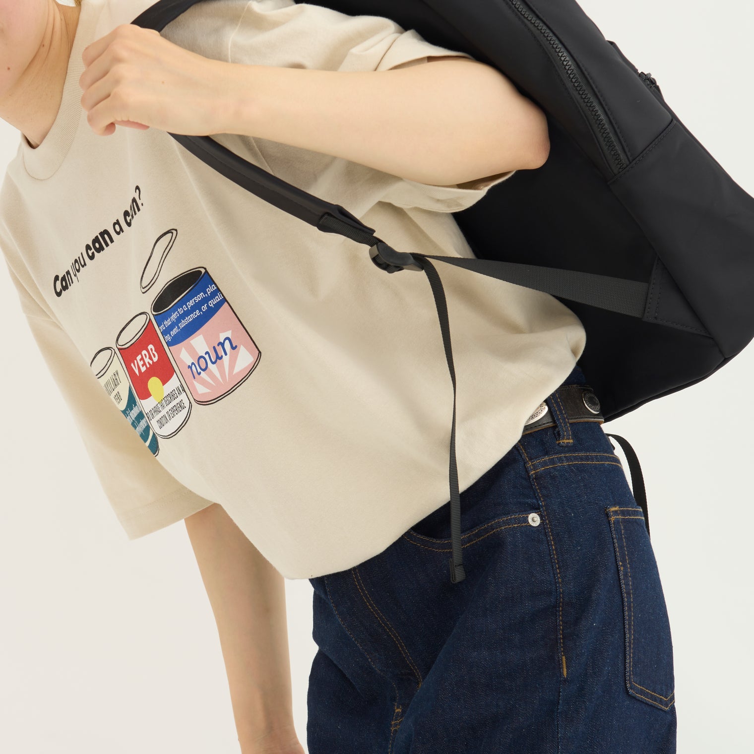 "Can" Tシャツ
