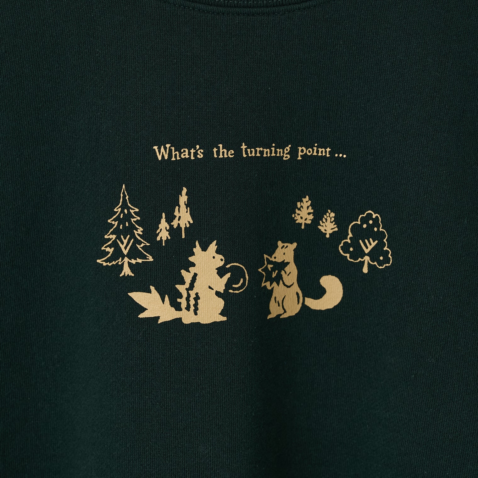 "ギザギザのくるみを食べるリス" 構文木スウェット （企画：東言） バーガンディ レッド グリーン ダークグレー 言語学 構文解析 QuizKnock クイズノック 秋冬 レディース メンズ 人気 おしゃれ 20代 30代 - QurioStore QurioS