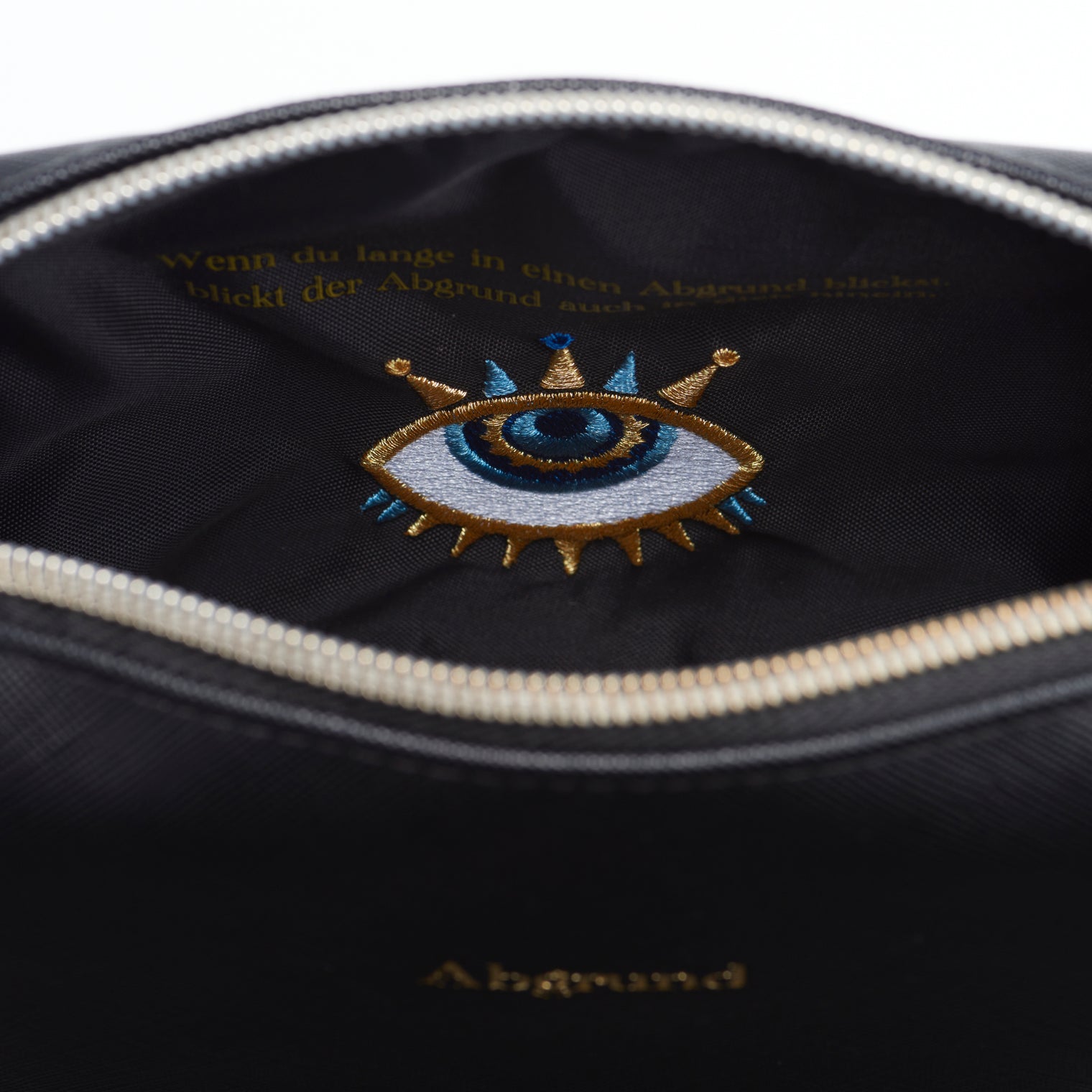 "深淵" ポーチ ブラック 哲学 ニーチェ 善悪の彼岸 メイク トラベル 旅行 かわいい メンズ おしゃれ おもしろい プレゼント - QurioStore QurioS