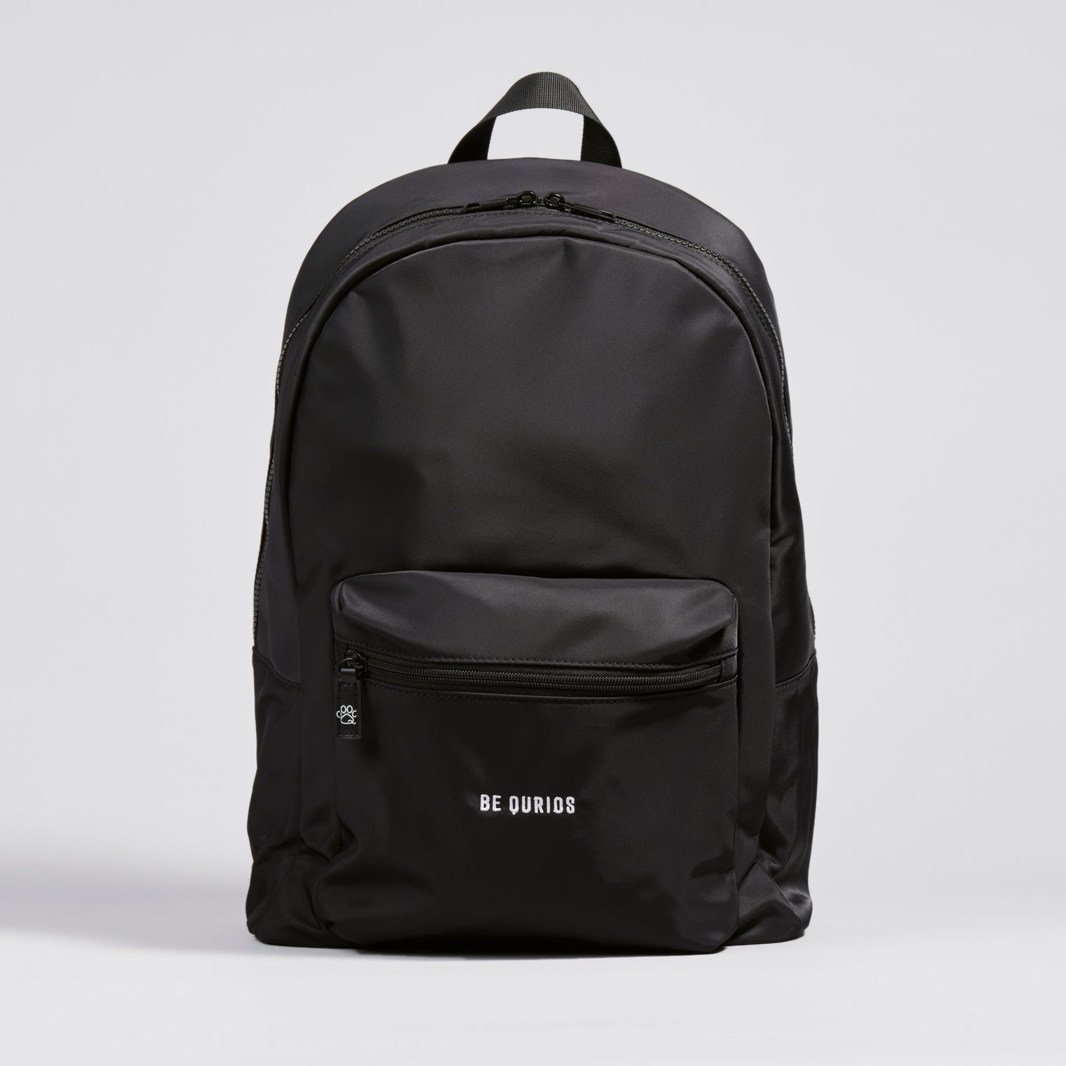 "Be QurioS" リュック