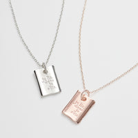 "我読む、ゆえに我あり" ネックレス ピンクゴールド シルバー 哲学 デカルト 方法序説 我思う ゆえに我あり 読書 カフェ レディース メンズ シンプル チェーン - QurioStore QurioS