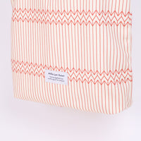 "ミュラー゠リヤー" トートバッグ レッド アイボリー 社会学 心理学 錯視 矢羽 折り畳み エコバッグ - QurioStore QurioS