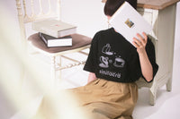 "How many faces?" シミュラクラ現象Tシャツ