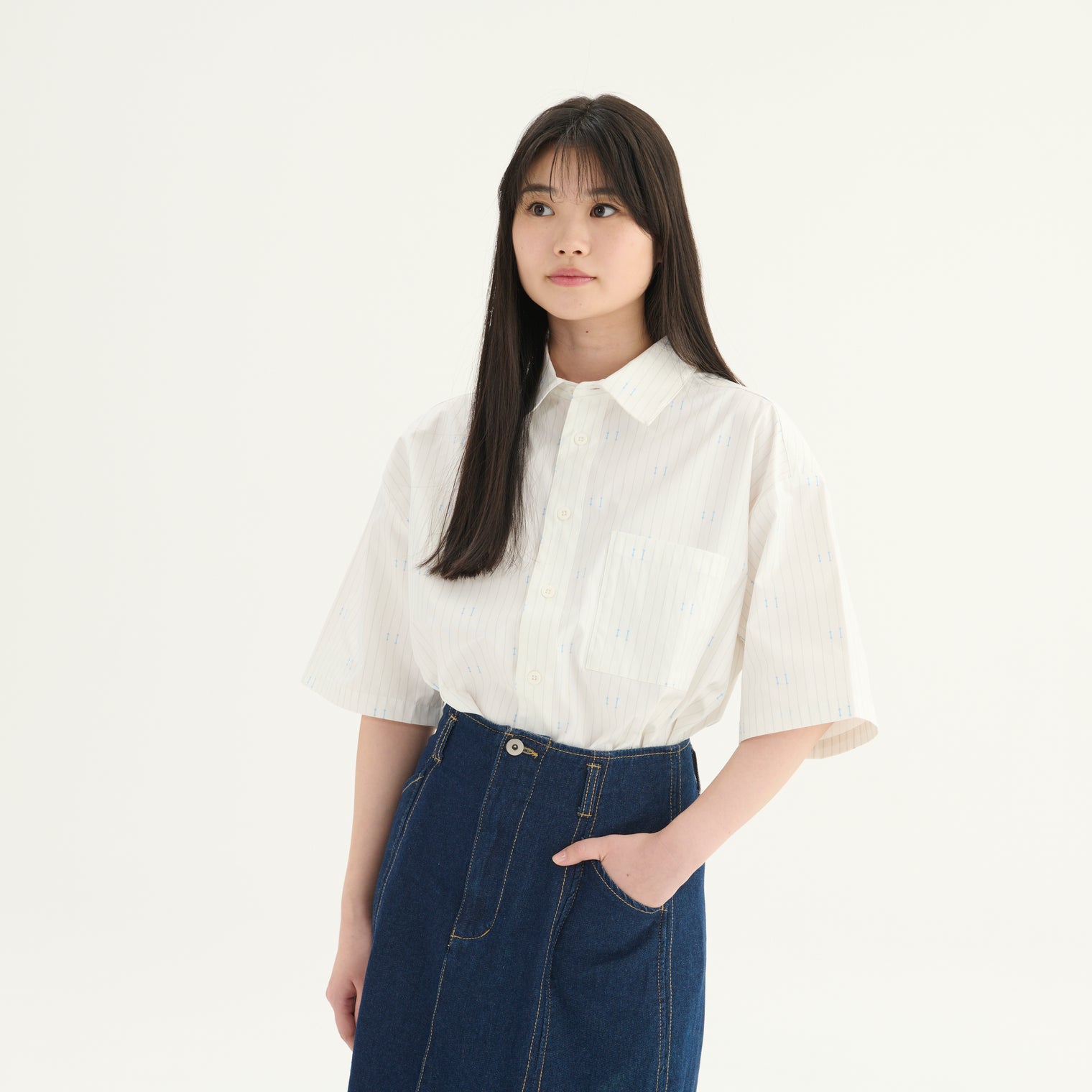 "ミュラー゠リヤー" ストライプシャツ ホワイト 社会学 心理学 錯視 矢羽 - QurioStore QurioS