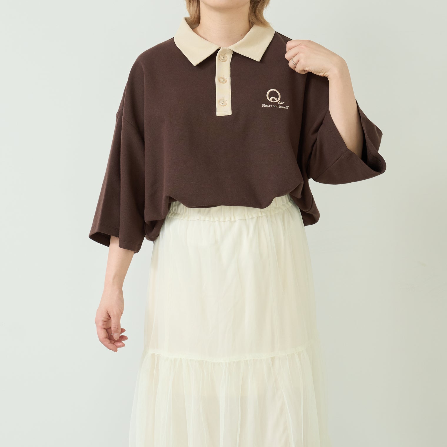 "Q" 哲学的ゾンビポロシャツ ベージュ ブラウン ダスティピンク 哲学 思考実験 シャツ 心 バイカラー レディース メンズ 人気 おしゃれ 20代 30代 - QurioStore QurioS