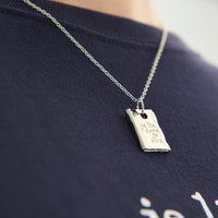 "我読む、ゆえに我あり" ネックレス ピンクゴールド シルバー 哲学 デカルト 方法序説 我思う ゆえに我あり 読書 カフェ レディース メンズ シンプル チェーン - QurioStore QurioS