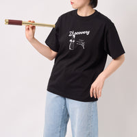 "Discovery" クールタッチTシャツ アイボリー ブラック 物理 物理学 宇宙学 Tシャツ ニュートン ガリレオ りんご 木星 クイズノック グッズ レディース メンズ 人気 おしゃれ 20代 30代 - QurioStore QurioS