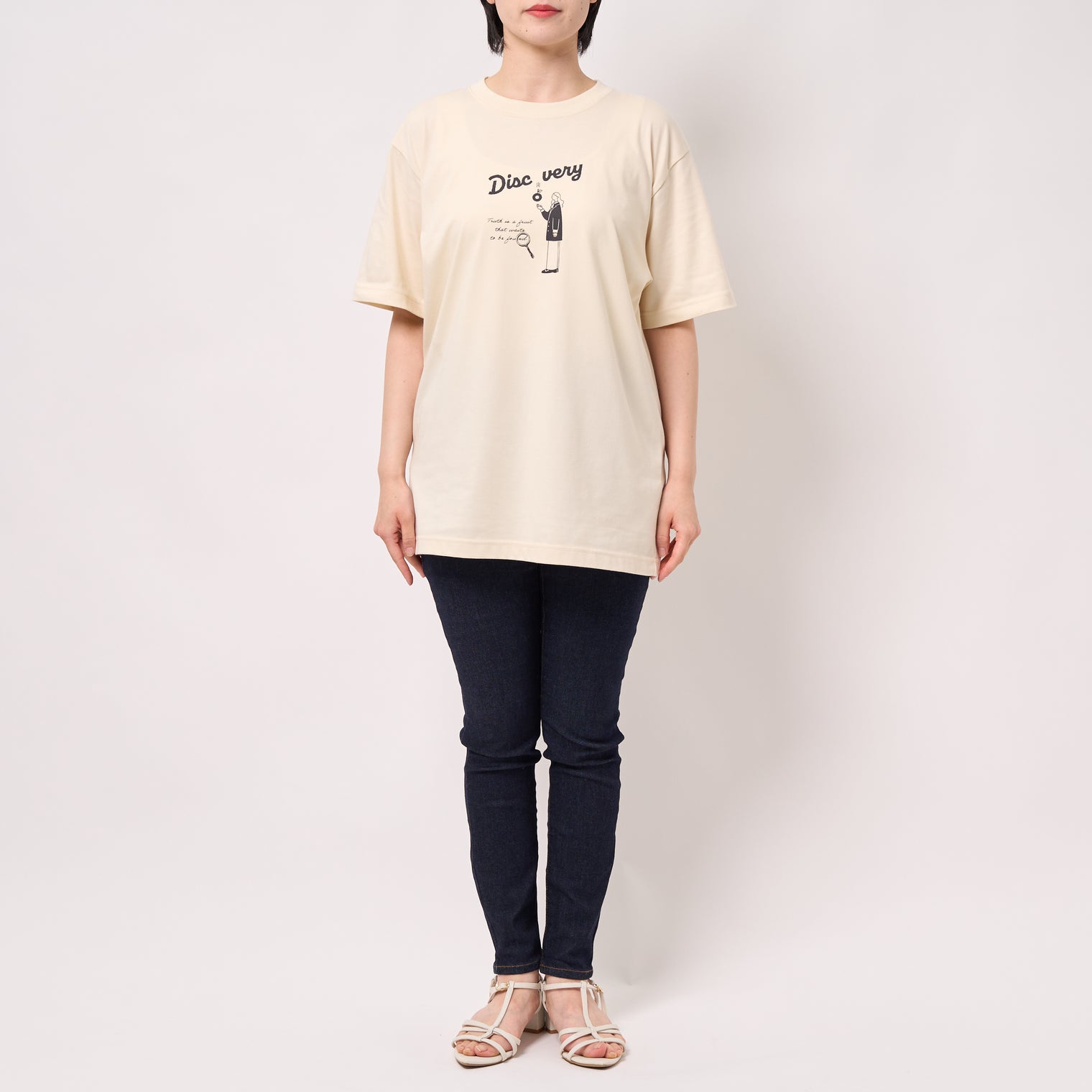"Discovery" クールタッチTシャツ アイボリー ブラック 物理 物理学 宇宙学 Tシャツ ニュートン ガリレオ りんご 木星 クイズノック グッズ レディース メンズ 人気 おしゃれ 20代 30代 - QurioStore QurioS