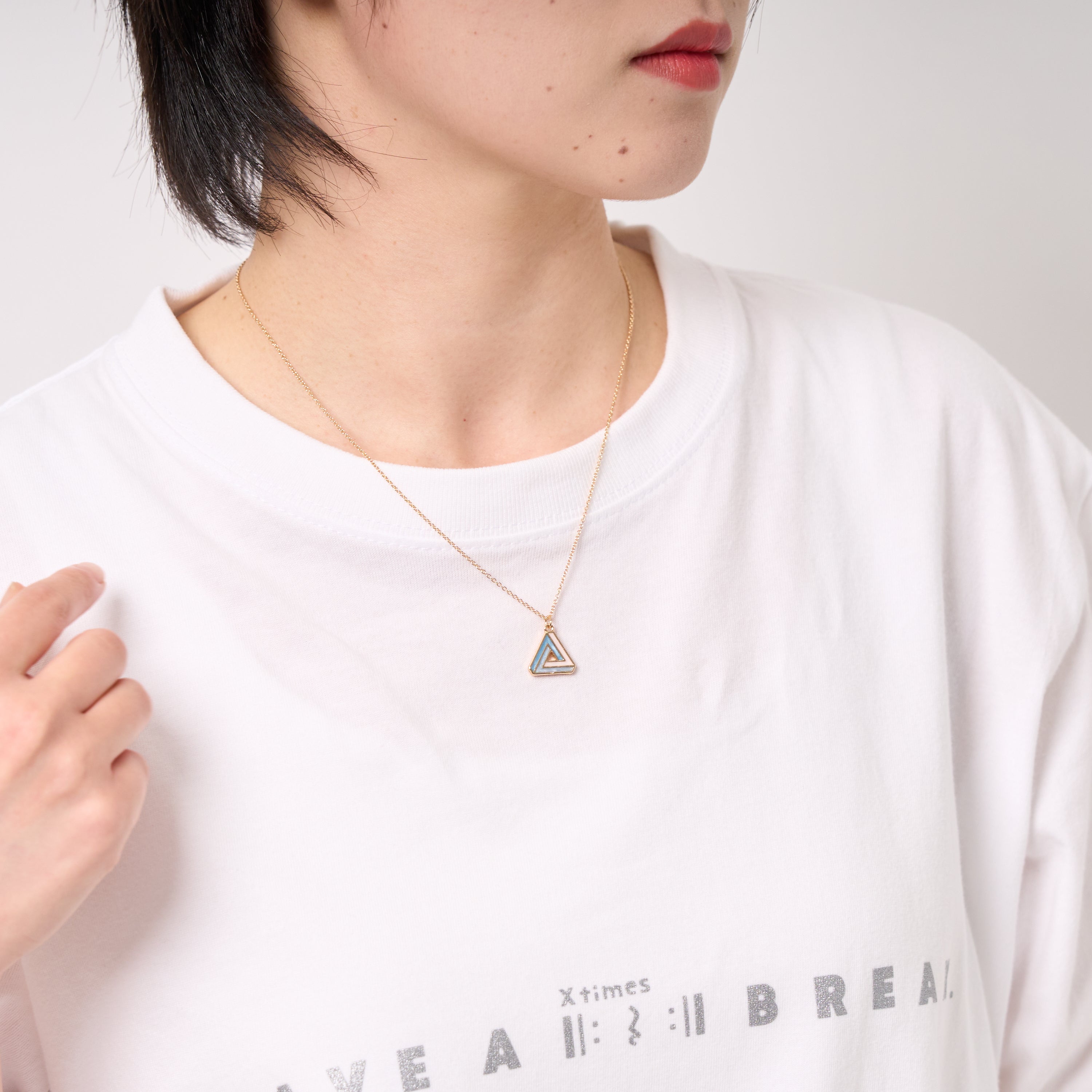 不可能図形ネックレス ペンローズの三角形 数学 アクセサリー｜QurioStore