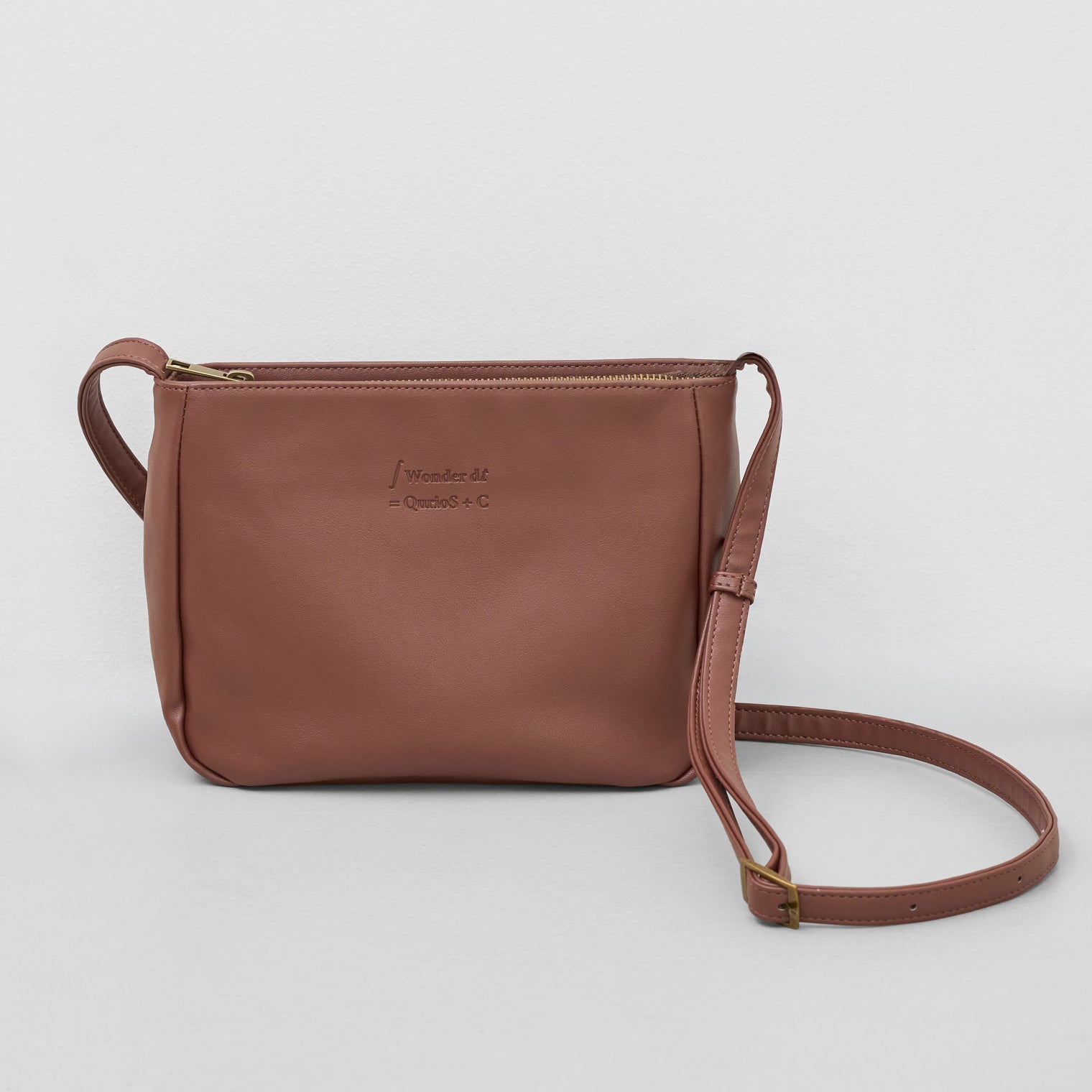 "QurioS" 積分ショルダーバッグ ブラック ブラウン 数学 解析学 ショルダーバッグ 積分 レザー 合皮 カバン レディース メンズ お出かけ 旅行 人気 おしゃれ 20代 30代 - QurioStore QurioS