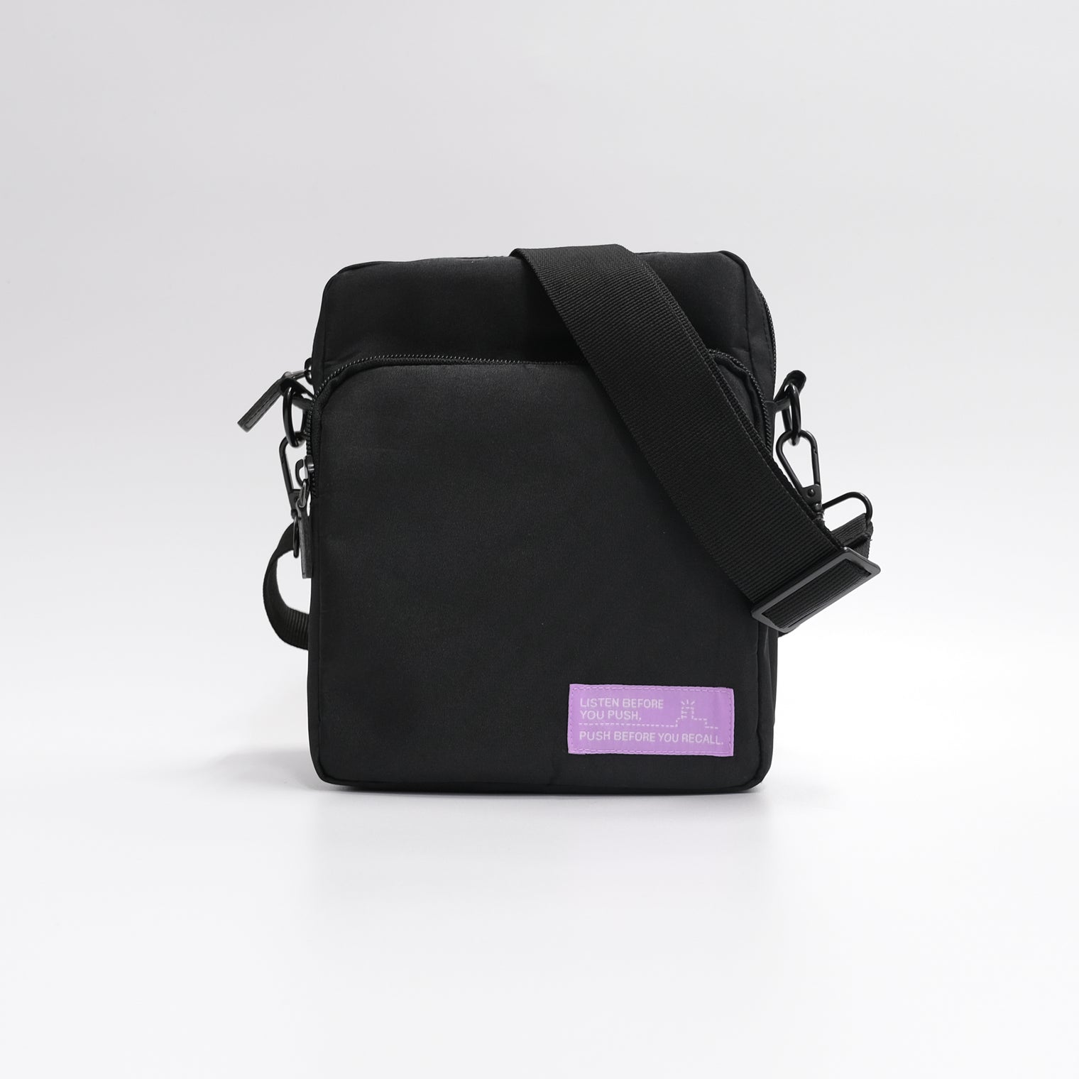 "Push it!" サコッシュ パープル ブラック クイズ 早押し バッグ ショルダー 旅行 収納 ポケット 便利 レディース メンズ カジュアル 軽い オシャレ - QurioStore QurioS