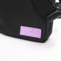 "Push it!" サコッシュ パープル ブラック クイズ 早押し バッグ ショルダー 旅行 収納 ポケット 便利 レディース メンズ カジュアル 軽い オシャレ - QurioStore QurioS